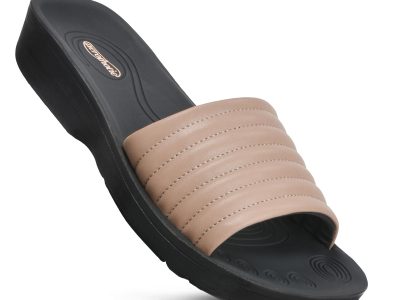 The 5 Best Sandals For Plantar Fasciitis of 2026